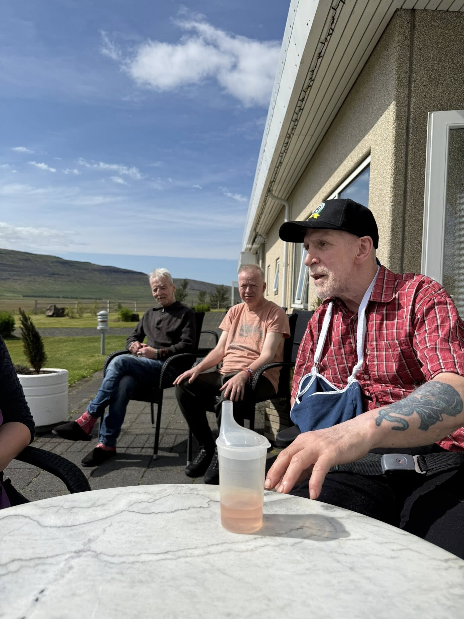 Featured image for “Notið veðurblíðunnar”