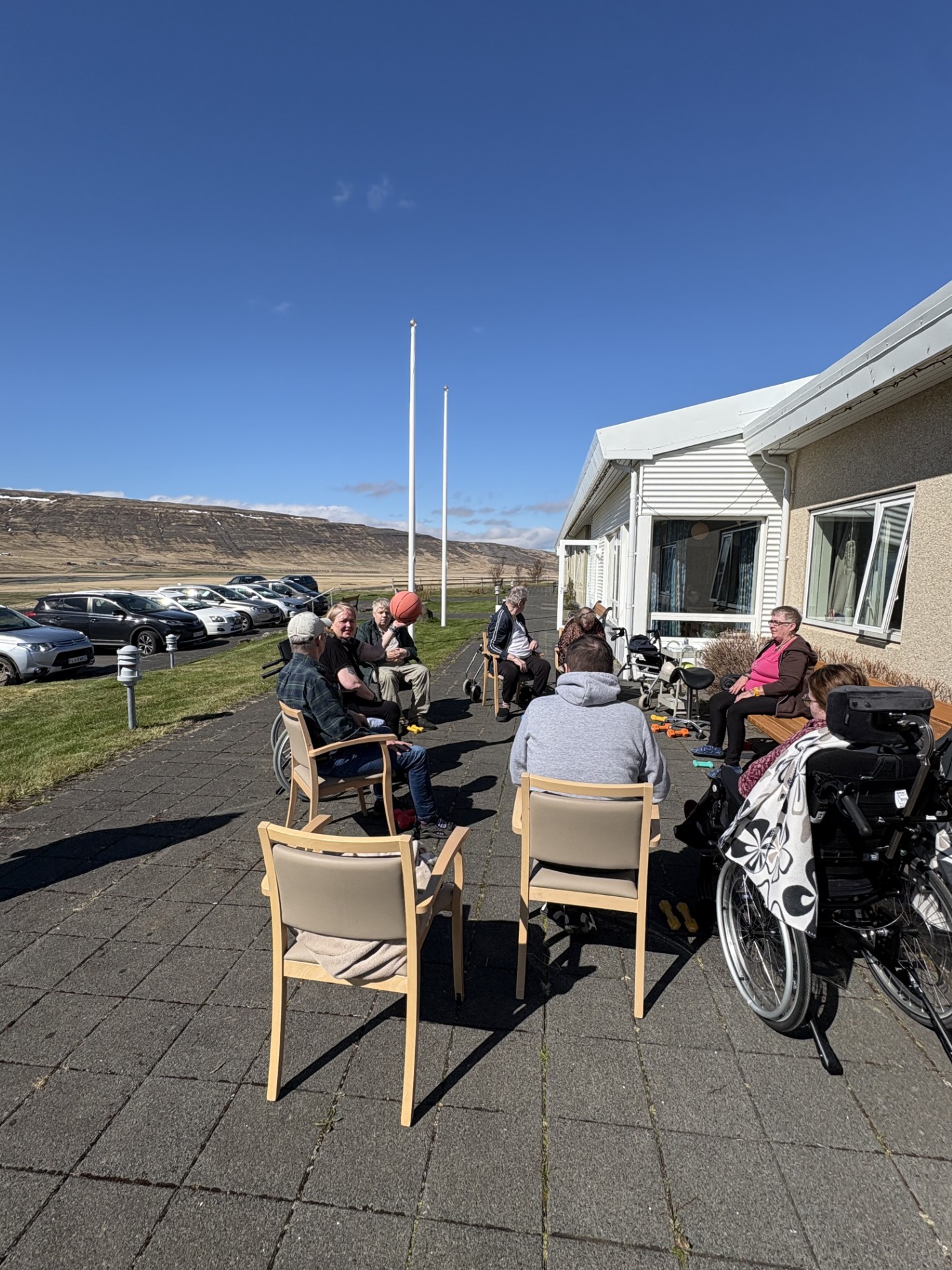 Featured image for “Leikfimi hjá Helgu Dóru sjúkraþjálfara”