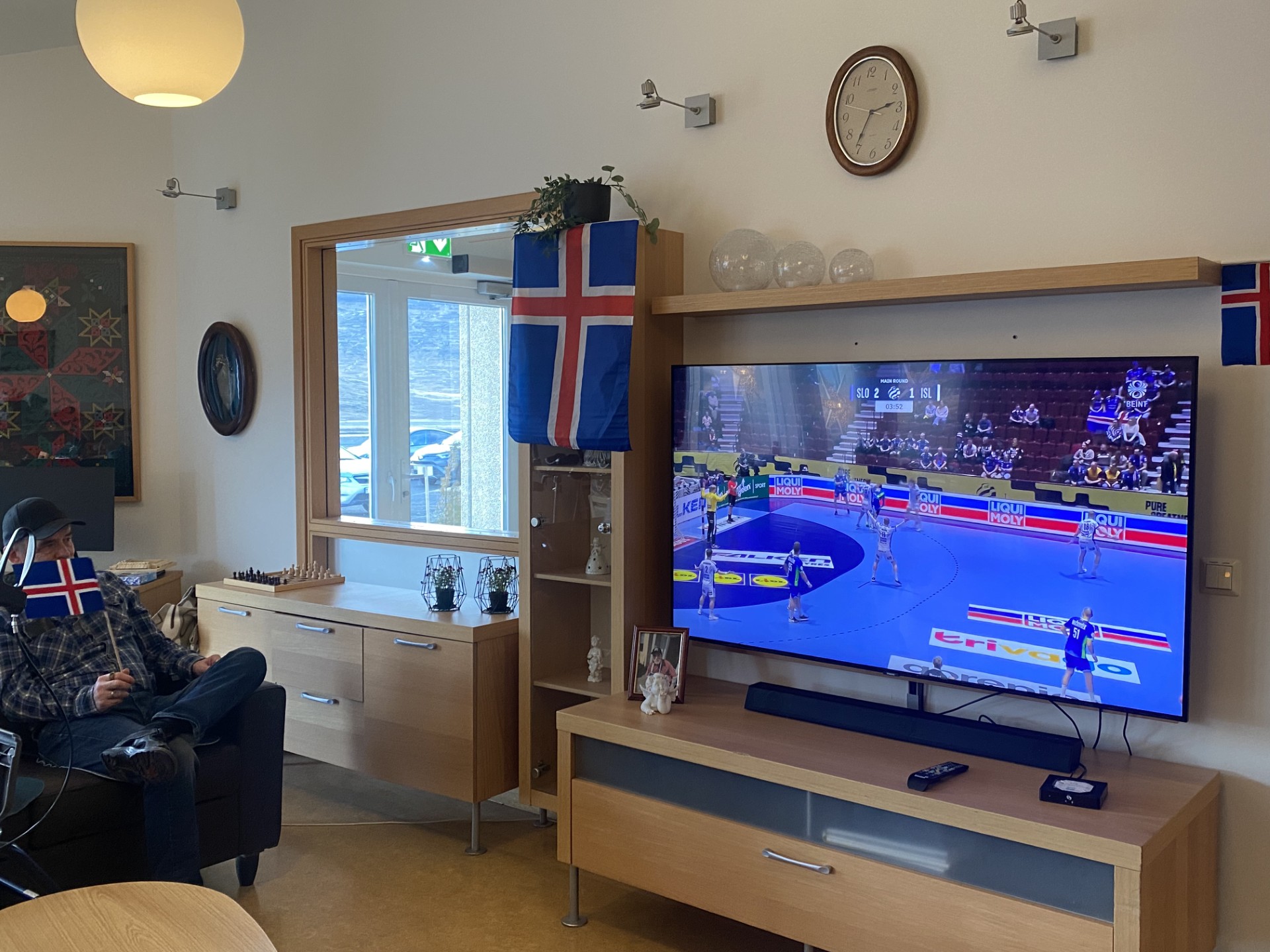 Featured image for “Handbolti í TV og prófun á nýrri afþreyingu/þjálfun”