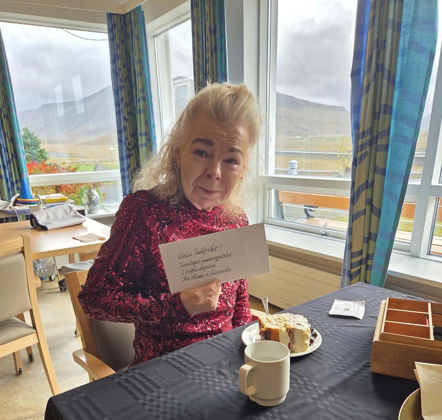 Featured image for “Hallfríður afmælisdrottning dagsins”